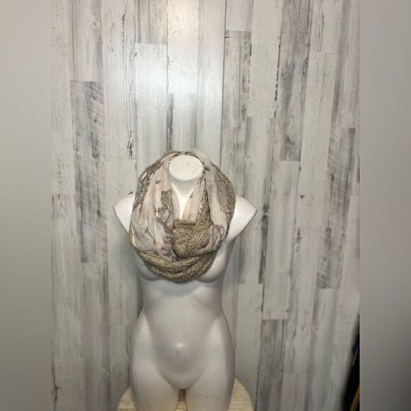 Infinity scarf - Picture 6 of 8